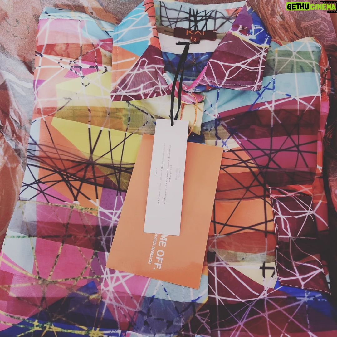 Dawn Butler Instagram - My book tour #apurposefullife has been filled with so much joy. I've had soo many questions about my outfits. @kaicollective are just amazing! Women led. For all shapes and sizes! Can't wait to wear my latest purchase Please support 🥰