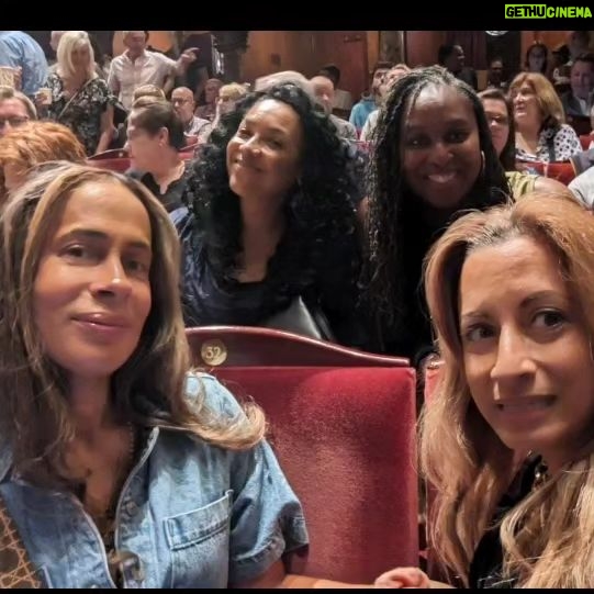 Dawn Butler Instagram - What a great night! @brendaedwardsglobal was phenomenal in @wwrymusical . There were some proper belly laughs. @kanyakingcbe @jasminedotiwala not sure I'll ever go back to eat at that place again 🤒😱 but looking forward to our next adventure. #staycation