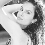 Dayana Handjieva Instagram - A little condensation 💧 📷 @vihro #water #h2o #rain #wet #blackandwhite #blacknwhitephotography