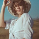 Dayana Handjieva Instagram – The Wild Wild West…🤠
Поздравявам ви с тази песен на Уил Смит 😂

📸 @george_todoroff for Elle March2022
 

#wildwest #western #cowgirl #photoshoot #smile #ranch El Paso Ranch/ Ранчо Ел Пасо