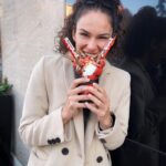 Dayana Handjieva Instagram - The best things in life are sweet 🍭 Освен това идва зима, можем да си позволим да сме дебели 😉 @streetwafflesbg #waffles #sweet #chocolate #mood #friendshipgoals