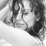 Dayana Handjieva Instagram – A little condensation 💧

📷 @vihro 

#water #h2o #rain #wet #blackandwhite #blacknwhitephotography