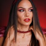 Dayana Handjieva Instagram - Костюм с пера и кристали❤️‍🔥 Изработихме специално за @dayana.handjieva и благодарим на @darina.pirinska за страхотните кадри 😍👏 И @alinashayk.makeup за невероятен makeup💄 . . Естествени пера, фасетирани кристали и много любов са вложени в този комплект🪄❤️‍🔥 . . #fashion #accessories #dresses #radapola #model #beaytiful #outfits #trending #photoshoot #shine Sofia, Bulgaria