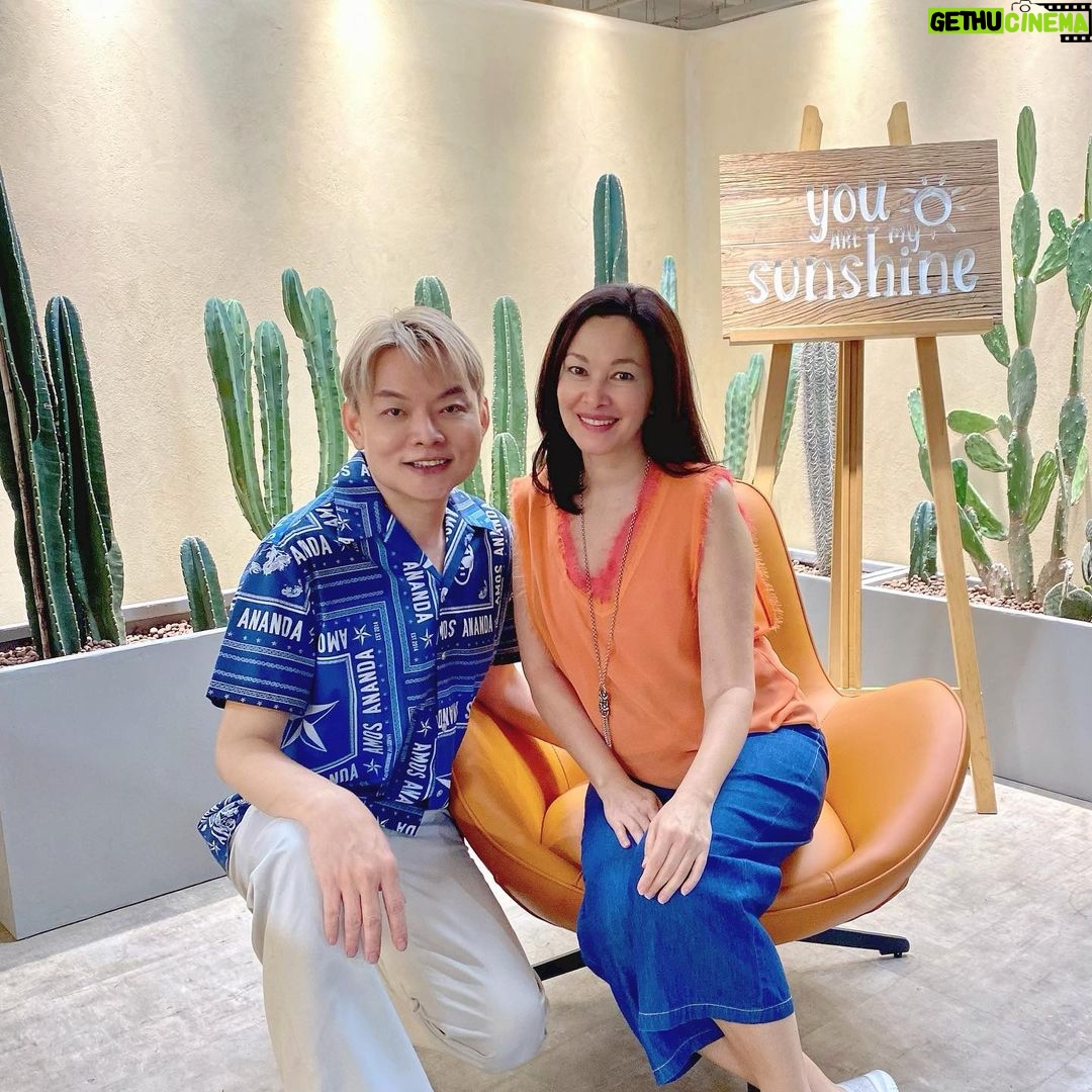 Deanna Yusoff Instagram - Just in time for the New Year. Thank you @youaremysunshine.issac for cheering me up with a lovely vegan/ammonia-free hair colour and treatment. Had not coloured my hair in ages cos was concerned I’d have one of my psoriasis flare-ups. But yay all good so far. Hair is now shiny and smooth. Thank you Darling @bcomingnicole for the treat. ❤️❤️ @youaremysunshine.sg #haircolor #amoniafree #feelgood #newyear #singapore #hairtreatment #psoriasis #treat You Are My Sunshine Salon Singapore