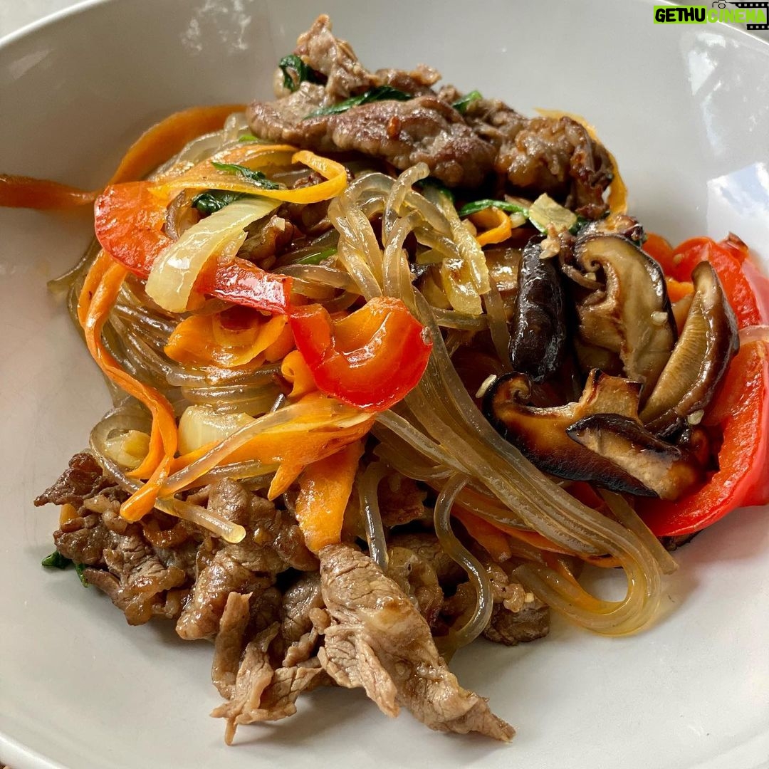 Deanna Yusoff Instagram - Lunch today. Korean Japchae (Glass noodle stir fry). First time making it. Sooooo yummy. I especially love it that the noodles are made of sweet potato. Much lighter and grain-free. #deannacooks #koreanfood #japchae #glassnoodles #shiitakemushrooms #spinach #capsicum #beef #carrot #lunch #onebowl #homecooked #deannadiscovers #gratitude Singapore