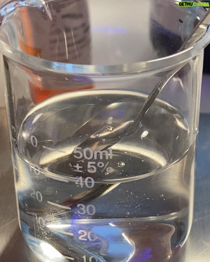 Deanna Yusoff Instagram - My skin was getting dry and looking tired so I made a Hyaluronic serum with plenty of soothing, hydrating and brightening actives from natural ingredients. What is your experience with Hyaluronic Acid? #formulator #naturalskincare #hyaluronicacid #hydratingskincare #dryskin #tiredskin #naturalingredients What do you do when your skin gets dry and tired?