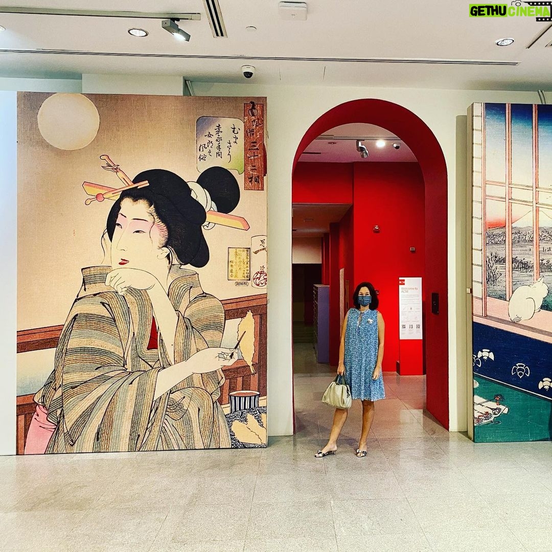 Deanna Yusoff Instagram - The best thing since not being able to travel to Japan is to visit the Asian Civilisations Museum and go back in time through the “Life in Edo” wood block printing exhibition and be reminiscent of Kyoto and its Geishas through the work of photographer Russell Wong. I miss Japan. @russelwong @tpasiancivilisationmuseum #singapore #japan #lifeinedo #edo #kyoto #geisha #photography #wishes #travel #deannayusoffexplores #blackandwhitephotography #woodblockprinting #cat #ukiyoe #artist #japaneseart #japaneseartist #imissjapan