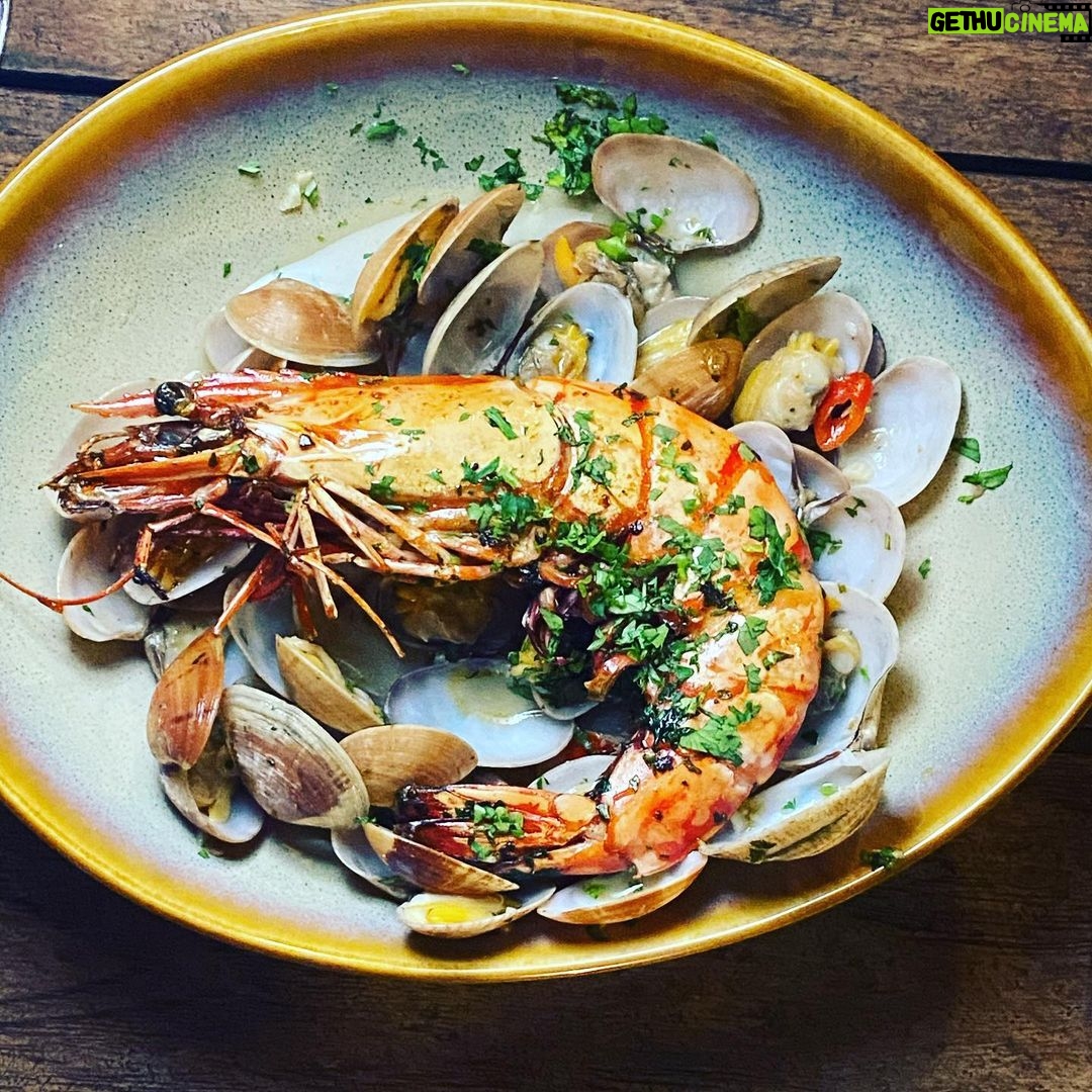 Deanna Yusoff Instagram - Had an absolutely lovely private dining experience @thesundial.space. Perfect combination of food made with love, people with words and stories, beautiful setting and homely hosts. Thank you @markleeintl for sharing your talent. #privatedining #singapore #thursdaynight #lovefood #homecooked #european #portugal #stories #travel The Sundial