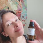 Deanna Yusoff Instagram - Essential oils, also known as EO's, are highly concentrated extracts obtained from plants. These oils get their name from the fact that they contain the essence or scent of the plant from which they are derived. Essential oils have been used for thousands of years for their therapeutic and medicinal properties, as well as for their fragrance and flavor. EO’s are made from various parts of plants, including flowers, leaves, bark, roots, and seeds. The extraction process can be done using several methods, such as steam distillation, cold pressing, or solvent extraction. The extraction process is crucial to obtaining a high-quality, pure essential oil that retains the plant's natural properties. For centuries, EO’s have been used in various cultures for their therapeutic, medicinal, and aromatic properties. Today, essential oils are commonly used in aromatherapy, where they are inhaled or applied topically to promote relaxation, reduce stress and anxiety, and improve mood. They are also used in massage therapy and skincare products for their therapeutic properties. However, it is important to use essential oils with caution and under the guidance of a trained professional. Some essential oils can be toxic if ingested or applied improperly and can cause skin irritation or allergic reactions. Pregnant women, children, and people with certain medical conditions should also consult with a healthcare provider before using essential oils. Overall, essential oils offer a natural way to promote physical and emotional well-being, and their rich history and many uses make them a fascinating subject to explore. In the next post, we will dive into the fascinating history of essential oils in various cultures around the world. We will explore how ancient civilizations like the Egyptians, Chinese, and Greeks used essential oils for medicinal, cosmetic, and spiritual purposes. We will also discuss the role of essential oils in Ayurvedic medicine and traditional healing practices. Don't miss out on learning more about the fascinating cultural heritage of essential oils! Save this post or share it with someone.
