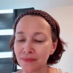 Deanna Yusoff Instagram - What are your thoughts on incorporating an oil serum into your skincare regimen? Are you concerned that it might feel too oily, heavy, or rich, especially in hot and humid weather? Are you worried that the oils could clog your pores and exacerbate acne or sensitive skin? Could the use of oils result in excessively shiny skin or interfere with makeup adherence? Additionally, does using oil on our faces lead to increased sweating? Many individuals remain hesitant about using oil serums, particularly in tropical settings, which is understandable. Nevertheless, numerous skincare brands are introducing oil serums to their product lines, and the response has been highly encouraging, even in hot and humid environments. So why is that the case? The key lies in using the correct carrier oils for specific skin issues. Using the wrong carrier oils on the skin can lead to issues like skin congestion, irritation, and interfering with makeup application. Heavy, greasy oils can create a barrier on the skin that prevents proper breathing, leading to sweat and oil accumulation and exacerbating issues like acne breakouts, rashes, and fungal infections. On the other hand, lightweight, non-comedogenic oils like jojoba oil and grapeseed oil can be ideal for acne-prone skin in hot and humid climates. These oils won't clog pores or create a barrier on the skin, allowing it to breathe and sweat to evaporate properly. Antioxidant-rich oils like argan and rosehip are perfect for dry or aging skin, providing deep hydration and reducing the appearance of fine lines and wrinkles. Overall, choosing the correct carrier oils for specific skin types can be an effective way to improve skin health and appearance, even in tropical settings. Share your experiences with carrier oils in the comments below to help others find the best options for their skin concerns. #oilserum #seedoil #lightoil #carrieroils #oilyskin #acne #sweating #tropical #humidity #skincongestion #skinissues #lightweight #noncomodegenic #skin #malaysia #holisticskin #edelbotanica #certifiedformulator #deannaformulates #holisticskincare #naturalskincare #skincareingredient #singapore #nongreasy