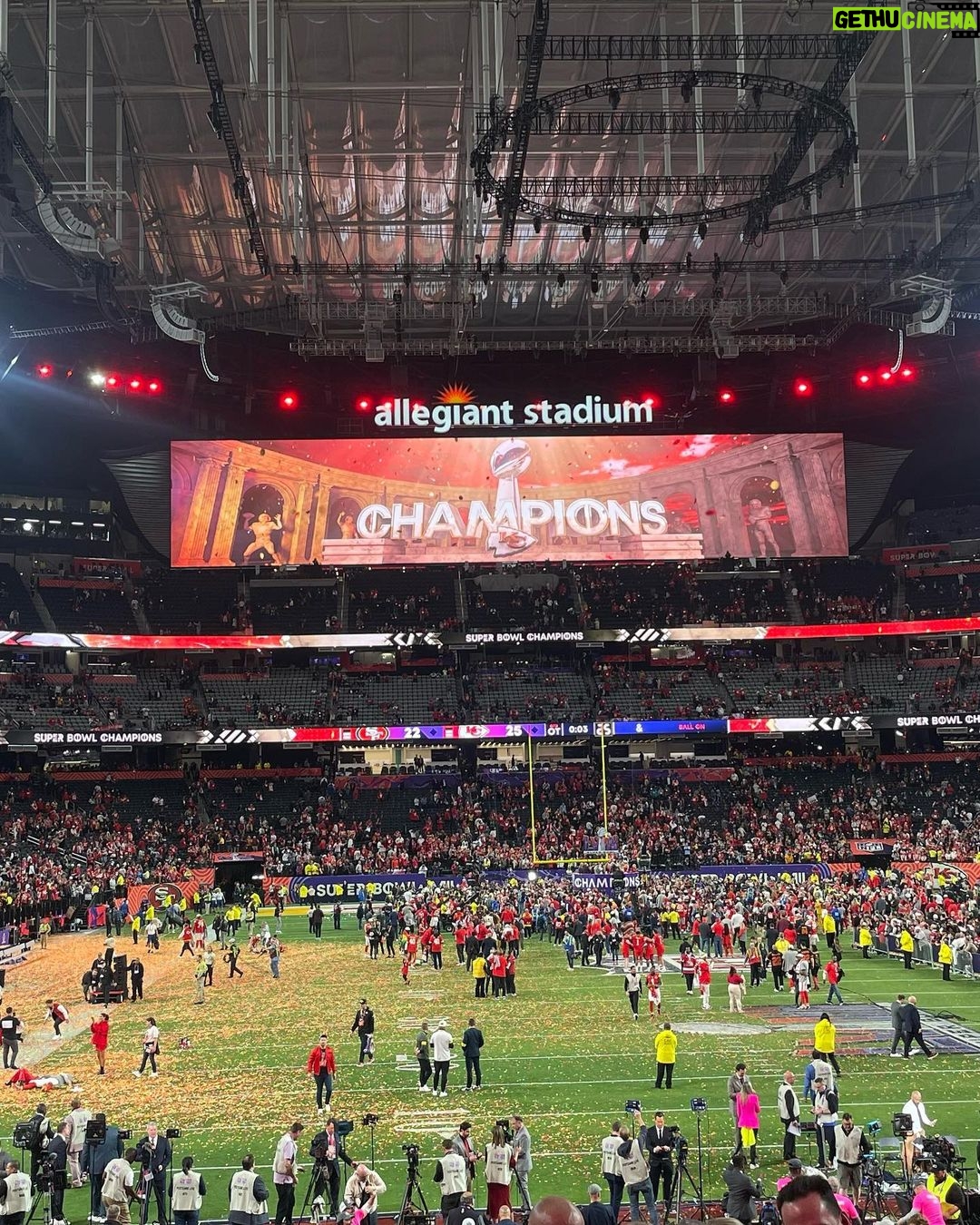 Deb Chubb Instagram - 🏈 GO CHIEFS!!!❤️ Allegiant Stadium