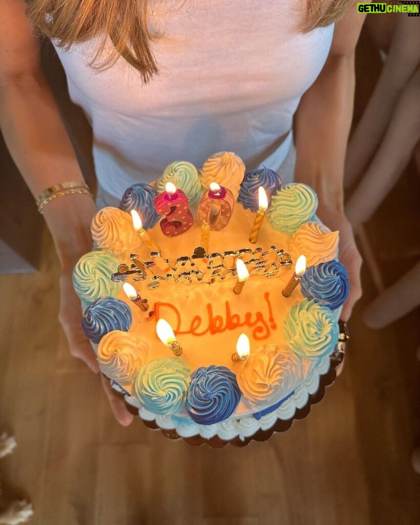 Debby Ryan Instagram - I turned 30 this summer, here are some of the birthday cakes of my 20s — Guess which one had my name spelled with an “ie” (classic) and then my friends rearranged the icing and guess which one my mom made 🏡