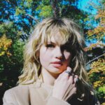 Debby Ryan Instagram - 🕯️🌤️🍂🍁🪵🦇 are the colors changing where you are? I’m undone by it all 🫠 𝔻𝕣𝕖𝕒𝕞𝕚𝕟𝕘