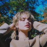 Debby Ryan Instagram - 🕯️🌤️🍂🍁🪵🦇 are the colors changing where you are? I’m undone by it all 🫠 𝔻𝕣𝕖𝕒𝕞𝕚𝕟𝕘