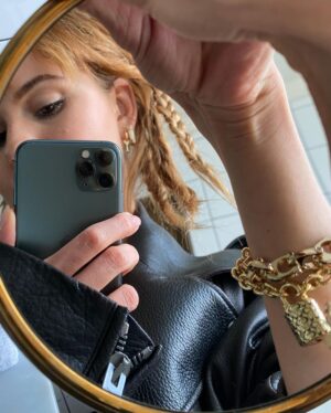Debby Ryan Instagram - put me in @coach 🔐⛓
