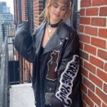 Debby Ryan Instagram - put me in @coach 🔐⛓