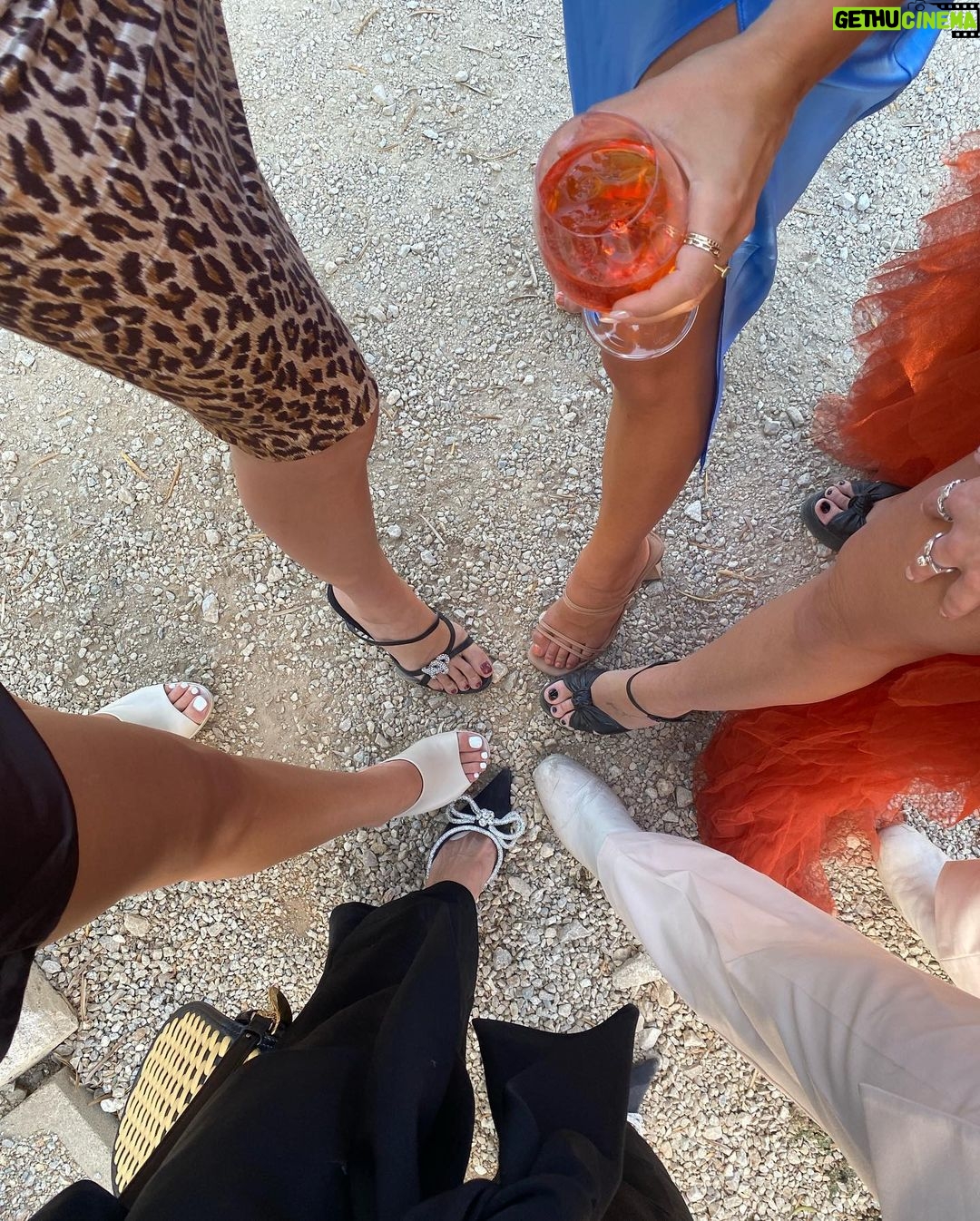 Debby Ryan Instagram - Sarah & Wells 🥰🥹 Your love is so worth celebrating; I could say so much about how incredibly special you two are, and even better together. I wept and danced all night. What a sick, thoughtful wedding! At long last — and may you last forever. Husband and Wife Time