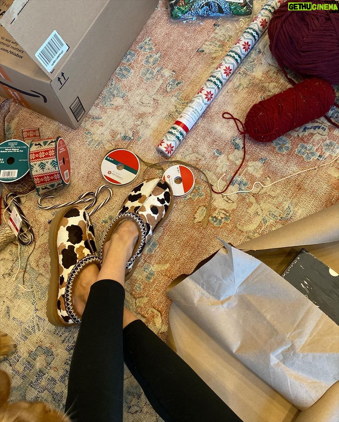 Debby Ryan Instagram - needed to show you guys my grandma’s wrapping paper 👢🥶also the sweet little whiskers in the last pic 。:゚૮ ˶ˆ ﻌ ˆ˶ ა ゚:。 this is not my favorite time of year. never has been. but I’m so grateful for the people I love — and technology for keeping us connected 🥴