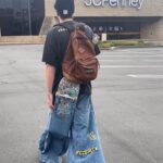 Debby Ryan Instagram - tag urself I am the skateboard in the back pocket of the jncos