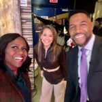 Deborah Roberts Instagram - Fabulous Friday finale. Not sure it’s possible to have more fun than we did @goodmorningamerica today, celebrating the home stretch to #christmas Ugly sweaters and a touching holiday song from the lovely @brandy from her new album. Now time to finish up the last minute shopping! Are you ready?