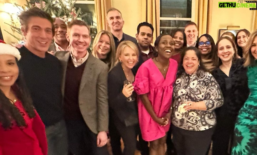Deborah Roberts Instagram - The sparkle of the holiday season … festive…joyous…exhilarating…and not for the faint of heart.