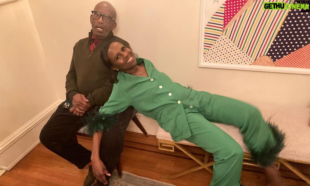 Deborah Roberts Instagram - The sparkle of the holiday season … festive…joyous…exhilarating…and not for the faint of heart.