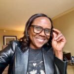 Deborah Roberts Instagram - Was literally looking for my glasses… and found them on my face. Anybody else …??? 🥸