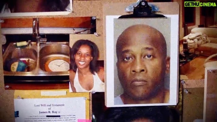 Deborah Roberts Instagram - A brutal murder in a suburban town. An international manhunt for the killer… and the diary he kept. The all-new 20/20 “Diary of a Killer” with @debrobertsabc premieres Friday (Dec. 8th) at 9/8c on ABC. And stream on Hulu.