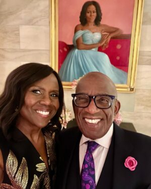 Deborah Roberts Instagram - What a beautiful night…feeling the sparkle and brightness of the season. Always a privilege to step inside these doors. And this year’s theme of #magic #wonder and #joy sure resonated. #christmastime