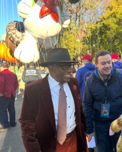 Deborah Roberts Instagram - Friday flashback. What a difference a year and a whole lotta blessings make! #thankful beyond words @alroker #grateful #heart