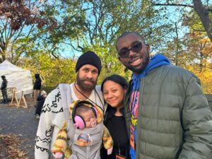 Deborah Roberts Instagram - I love a #parade  Especially @themacysthanksgivingdayparade when @alroker is back in his spot. Happy #thanksgiving to you and yours. Just #gratitude #thankful #health