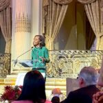 Deborah Roberts Instagram - Wednesday wow! I always feel the power after @citymeals Power Lunch, which celebrates the work of offering nourishing meals and connections to New York City’s elderly and shut in population. Last year we delivered 2 million meals to vulnerable seniors. I’m proud to be on the board of this urgent organization alongside @danielboulud @derekblasberg @kathleenturnerbr which offers a lifeline to so many! Happily, the lunch raised $1.5M, enough to provide 150,000 meals to homebound elderly New Yorkers. #neighbors #caring