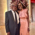 Deborah Roberts Instagram – What an honor and pleasure to take part in the White House historical Association gala at the NY Met. This organization dates back to Jackie Kennedy and her desire to preserve “the people’s house” for future generations. I had the thrill of interviewing two former fictional presidents, Martin Sheen and Michael Douglas, just after the extraordinary Denyce Graves enthralled us with America The Beautiful. Quite fitting for  a beautiful evening. @whitehousehistory Metropolitan Museum of Art