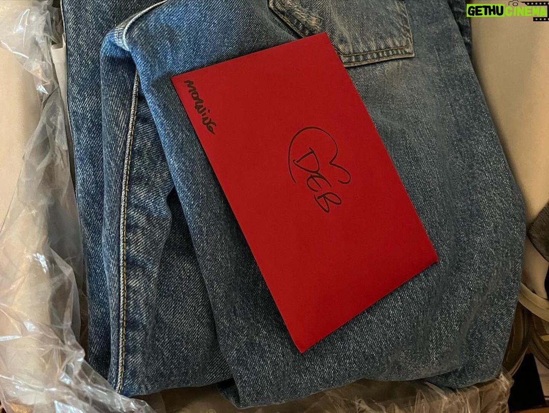 Deborah Roberts Instagram - Thursday thanks. When you’re traveling and your sweet guy sneaks a couple of secret love notes in your bag. Let the month of #love begin.
