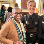 Deborah Roberts Instagram – A new year. A new perspective. A new moment of gratitude for the support of family and friends. 
#sisterhood #grateful #heart