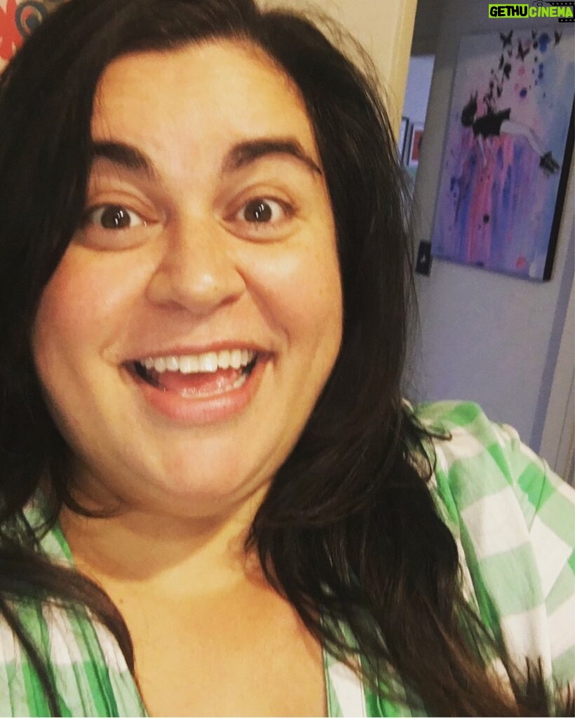 Debra DiGiovanni Instagram - #tbt to a pic of me where- at the time (3 years ago)- I thought I looked like shit, but now I look back and think I look kinda nice. ♥️