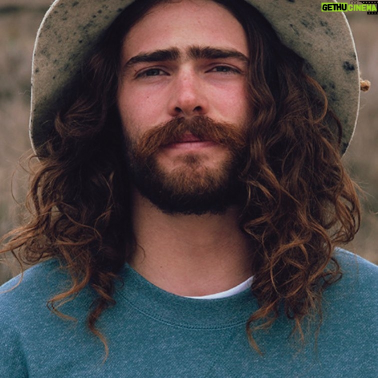 Debra DiGiovanni Instagram - Here’s a picture of my boyfriend Caleb. He came out of the forest just long enough to tell me how much he loves me and for a hot sex sesh. Now he will go back to nature until the next new moon. Anyway. We totally made out after this. 🙋🏻♀️♥️ #debrasfakeboyfriendfriday