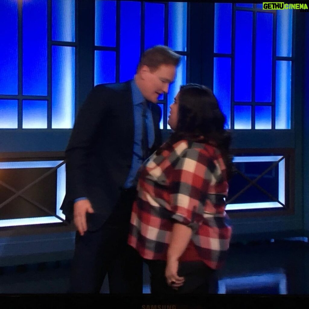 Debra DiGiovanni Instagram - I also got to perform on CONAN and it was a wonderful honour. Everyone was delightful, I had a fun day with friends and my hair looked GORGE. (Also I love pic 4 cuz it looks like we’re gonna kiss!) thanks @buckjp for making this happen and @teamcoco for years of excellent stuff!! 🙋🏻‍♀️♥️ (this was Feb 2018 gang!)