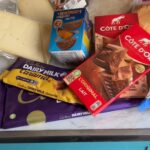 Debra DiGiovanni Instagram - SUITCASE CHEESE! Come on, Deej- this is a family show!! ♥️♥️🇮🇹🇬🇧