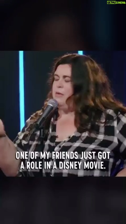 Debra DiGiovanni Instagram - I just like this one… #actor #disney #standupcomedy @comedycentral COME SEE ME ON SUNDAY Feb 4 @dynastytypewriter
