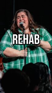 Debra DiGiovanni Instagram - “Rehab” 🎤: @debradg on “getting ready for her new life” 📍: @donttelllosangeles 🤝: @nudgetext #lacomedy #liveevents #nudgetext #donttellcomedy Hollywood, California
