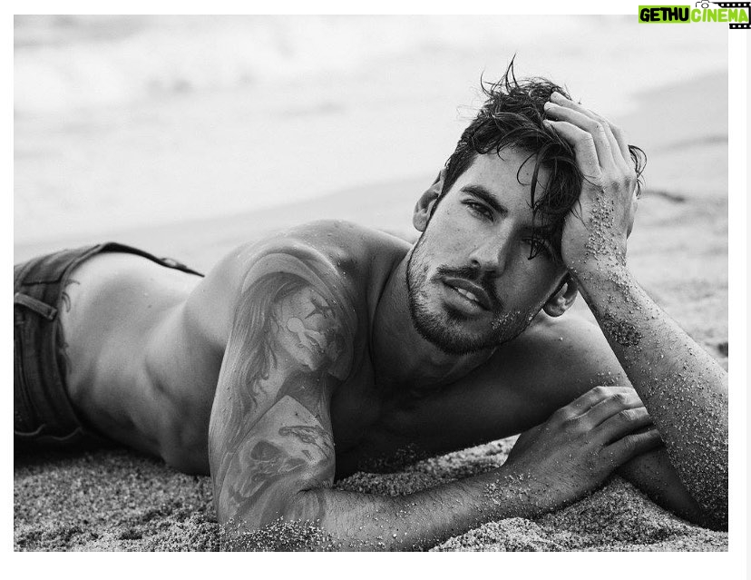 Debra DiGiovanni Instagram - Here’s a fun pic of my boyfriend Rodrigo. Just a casual AFTER pic of our day at the beach- yes, we got arrested- but we totally made out after this! 🙋🏻♀️♥️ #debrasfakeboyfriendfriday