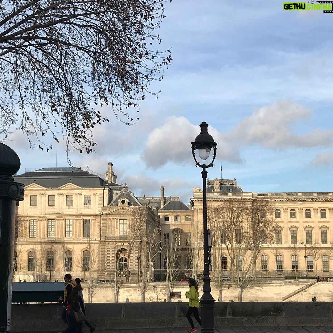 Debra Winger Instagram - #impossibleskies #stayonthesunnyside #patriotamazon #eventsinparis #whoisjohnlakeman Île de la Cité