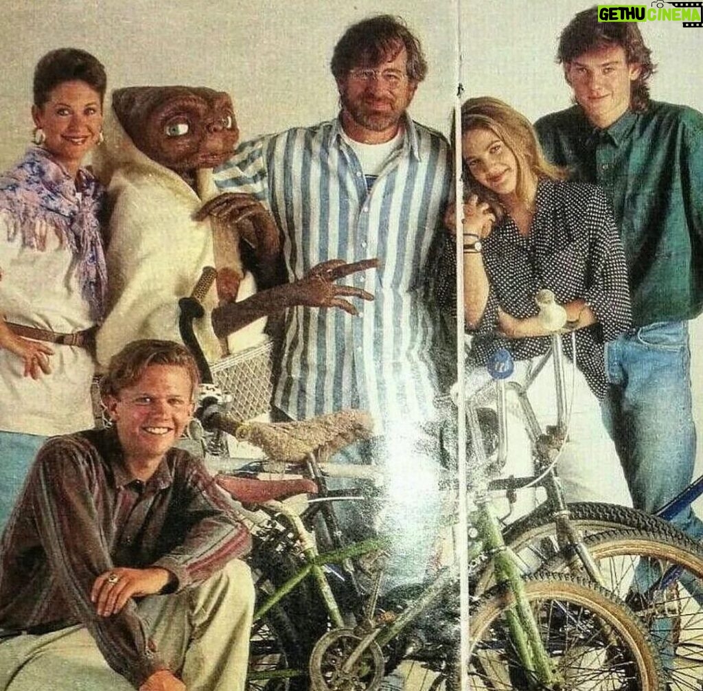Dee Wallace Instagram - Name the year. #ettheextraterrestrial #40thanniversary #phonehome
