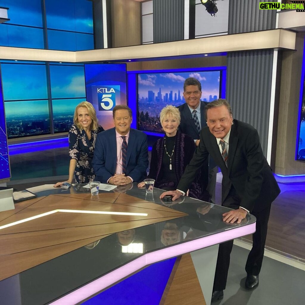 Dee Wallace Instagram - Had a great time with the @ktla5news newscasters talking about my new book BORN. 📚 Available wherever books are sold.