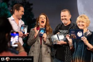Dee Wallace Instagram - The faces in this photo make my heart happy. What a moment. 

@drewbarrymore new #ettheextraterrestrial eyeshadow pallet by @flowerbeauty is at #ultabeauty now! 🙃