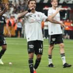 Dele Alli Instagram - Straight to business 🫡 Debut and 3 points! Let’s go @besiktas 💪🏽🦅 Tüpraş Stadyumu