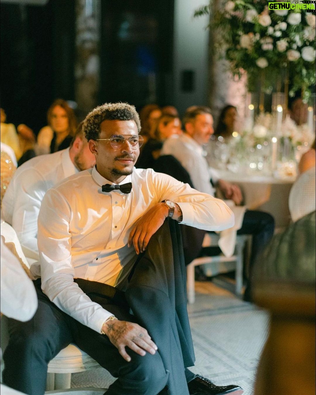 Dele Alli Instagram - Congratulations on your amazing day! @emilycaplandesign and @bendavies33 πππ«πΊπ½π©ββ€οΈβπ¨