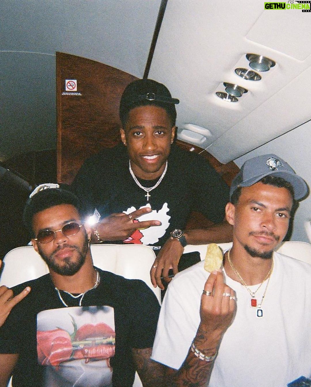 Dele Alli Instagram - @kwp appreciation post. Happy birthday my brother 🎂 🎉 keep shining and doing what they said you couldn’t! Proud of you 💜