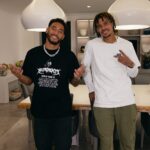 Dele Alli Instagram - Throwback to me and @joshdenzel being the first to try the @tindlefoods X @getplucked burger! Plant-based and tastes as good as real chicken 😍 It’s coming to the UK soon 👀 #chickenmadefromplants